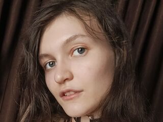 camgirl MillieStrife