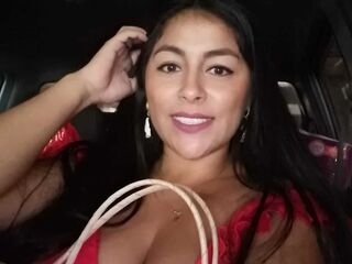 live webcam performer MillyLara