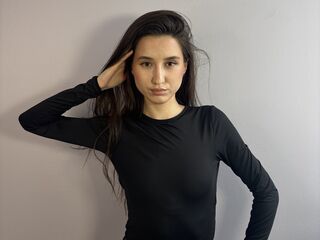 liveshow MirelNaomi