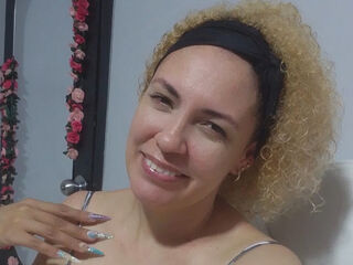 masturbating girl MireyaVidal