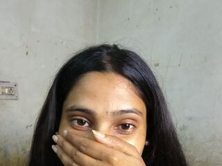 free jasmin web cam MuskaanSingh