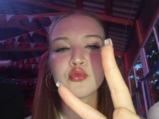 sexy live cam girl NelleCauthorne