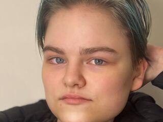 webcam babe chat room NilaPerine