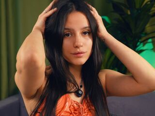 camslut showing pussy OdellaDanbury