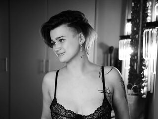 camgirl masturbating with dildo PeachBev