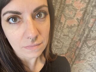 adult web cam chat PiercedGoddess