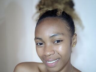 naked girl with webcam RasoaAlice