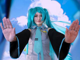 nude webcamgirl ReutLina