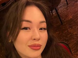 cam girl masturbating with dildo RosalindaVivar