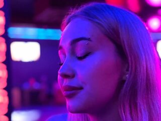 camslut spreading pussy SabineSoffel