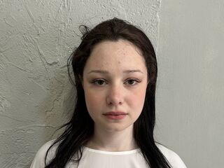 beautiful girl cam SallyMilton