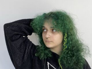 cam girl playing with dildo SamellaMagowan