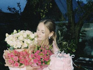 cam SharlynHazelton