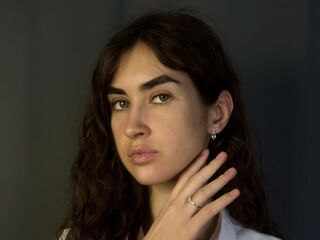 free webcam chat room ShelaCurren