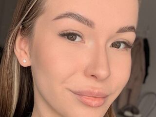 hot webcam slut SherylMearing