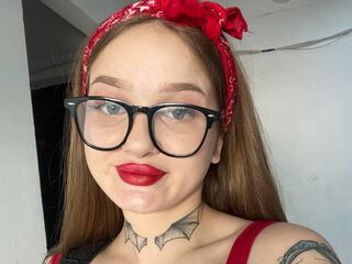 camslut fingering wet pussy SiennaBoo