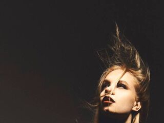 girl fingering bald pussy SofiFerran