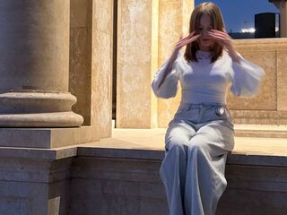 webcam show SonaQuinley