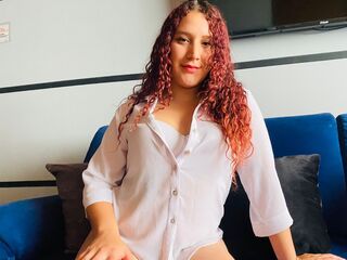 camgirl live SophTurner