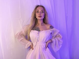 naked camgirl masturbating with dildo StellaRai
