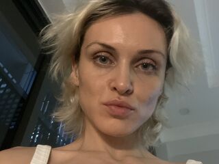 beautiful cam girl Sweetadrianahot