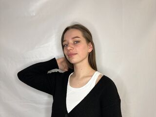 cam sex show SynnoveHayley