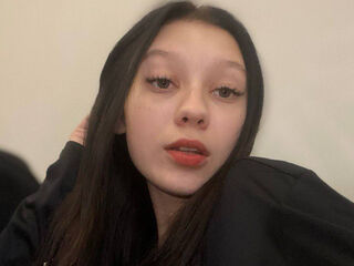 naked cam girl TerryCherryy