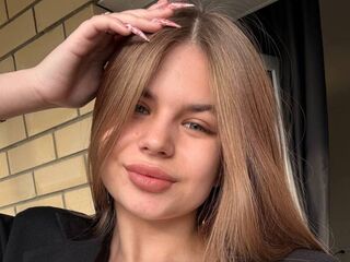 camwhore fingering pussy TonitaClark