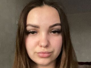 chat show TwilaKohel