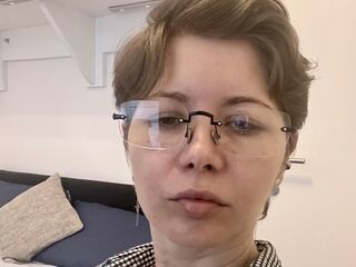 live free chat VelvetVenom