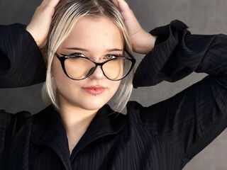 Kinky webcam girl VivianHortton