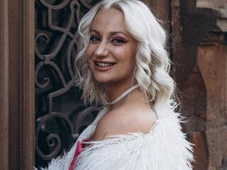 cam slut photo WilsonAvery