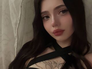 topless Xnnaa