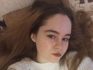 masturbating webcamgirl ZlataTen