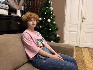 kinky webcam model ZyraMonroe