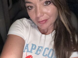 girl topless chat shaytate
